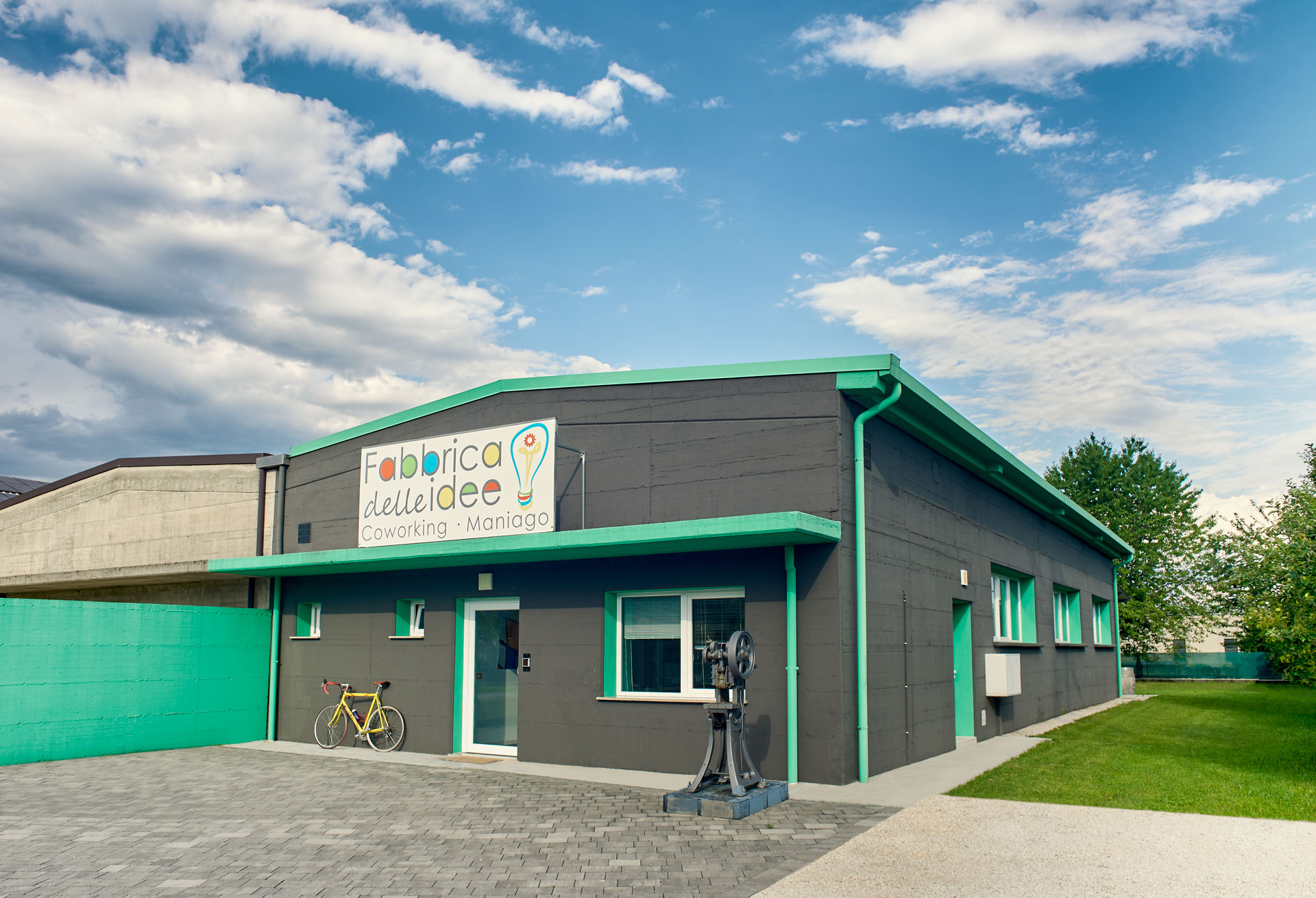 Facciata Esterna Fabbrica delle Idee - Coworking - Maniago